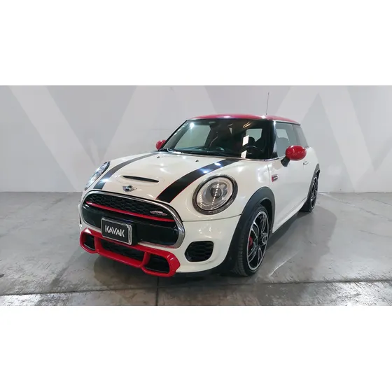 Mini John Cooper Works 2.0 John Cooper Works Hot Chili At