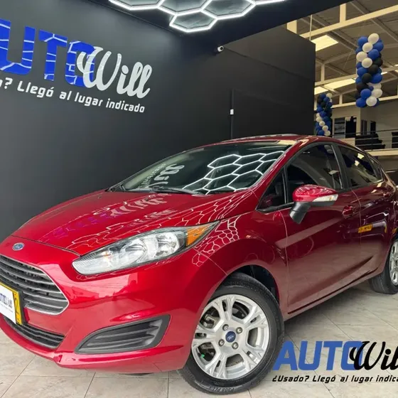 Ford Fiesta 2015 Se Hatchback Mt 1600cc Sun Roof