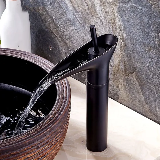 Grifo Laton Para Lavabo Baño Cascada Fundicion Agua Caliente