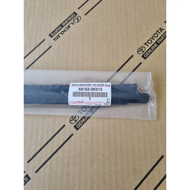 Cepillo Lame Vidrio Puerta Izquierda Toyota Fortuner Hilux