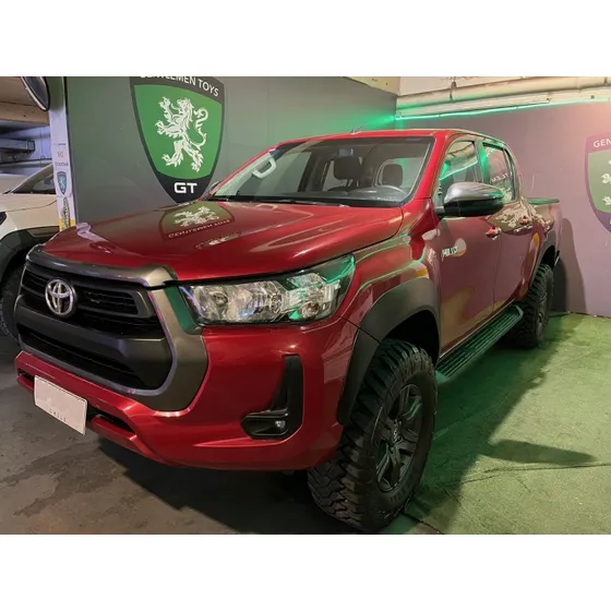 Toyota Hilux Sr 4x4 2.8