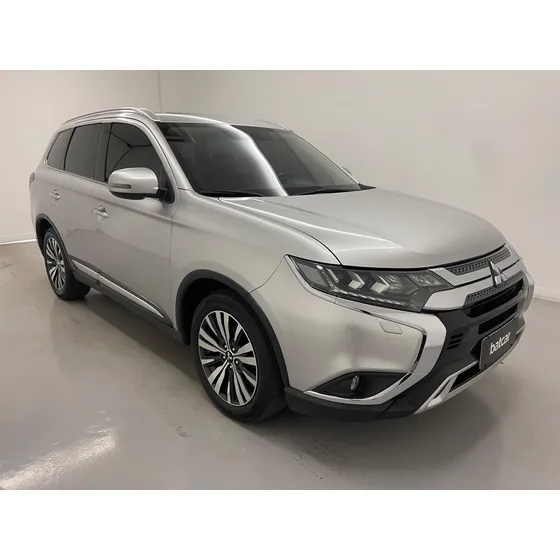 Mitsubishi Outlander Hpe-s 2.2 Diesel 4x4 Aut.