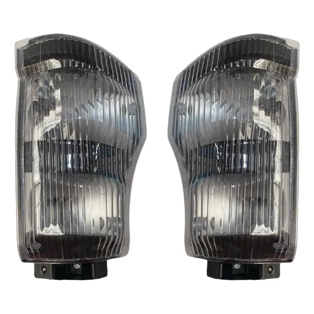 Par Direccionales Farolas Nhr Npr Nkr 2006 A 2011 Todo Lamp