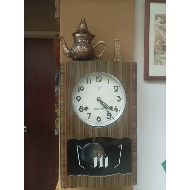 Reloj Antiguo De Pared, De Péndulo, Japonés, De Dos Cuerdas.
