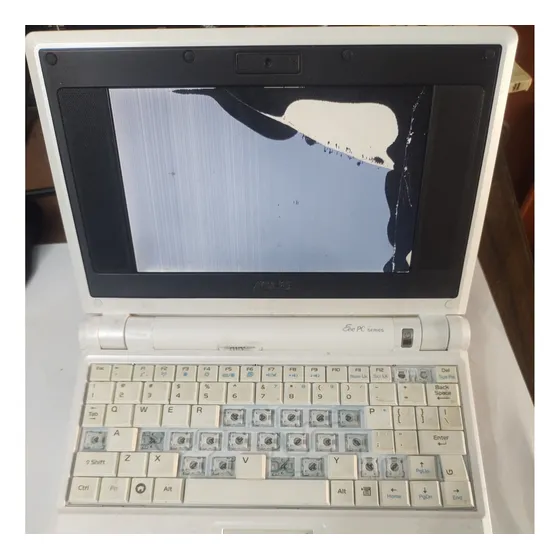Netbook Asus Aee Pc 4g Liga Tela Quebrada E Sem Carregador