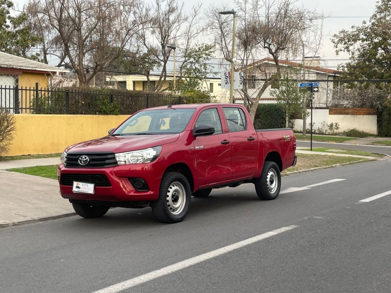 Toyota Hilux D Cab 4x4 2.4 Dx 2019