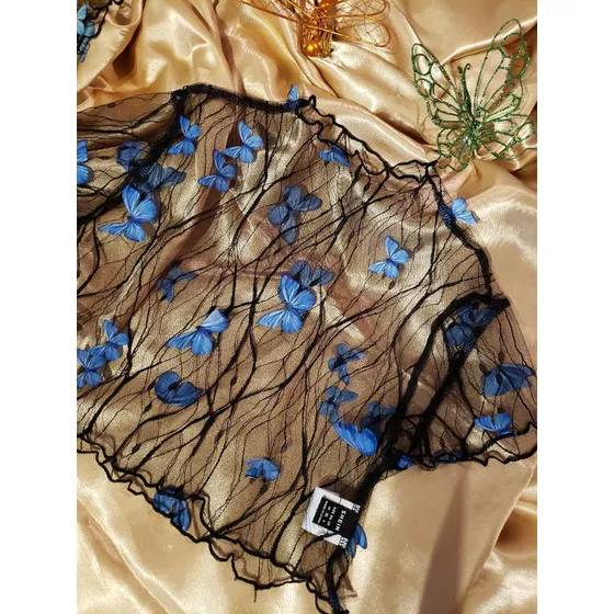 Crop Top Malla De Mujer Y Apliques Mariposas Relieve Shein