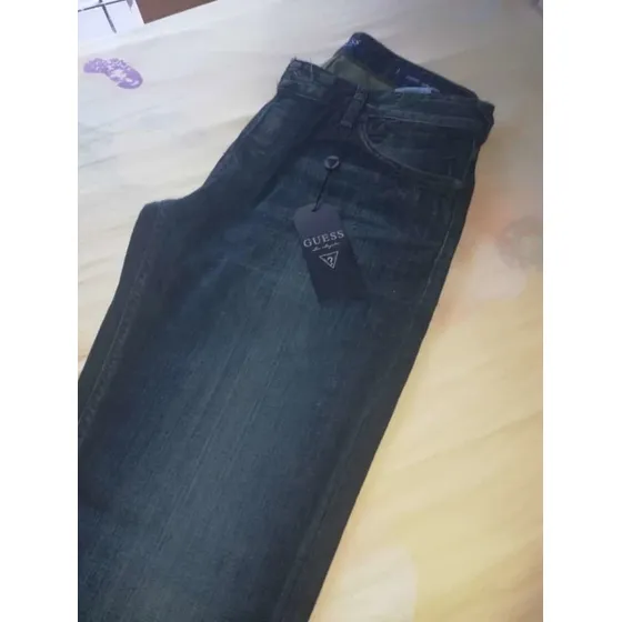 Bluen Jeans Guees