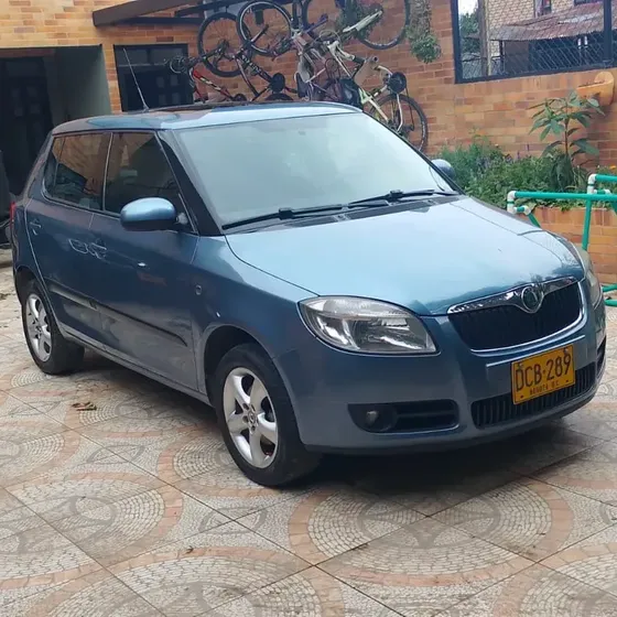 Skoda Fabia 2009 1.6 Hb Ambiente