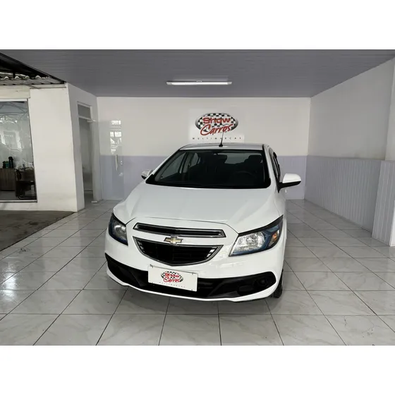 Chevrolet Onix 1.4 Lt 5p