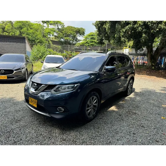 Nissan Xtrail 2.5 Exclusive