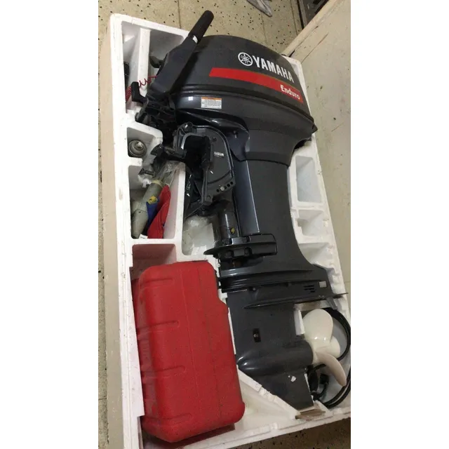 Motor Yamaha 40 Pata Larga