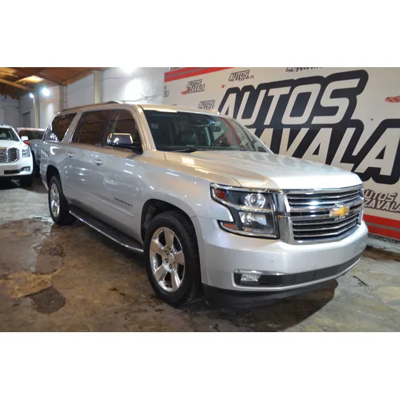 Chevrolet Suburban 5.3 Lt Piel Cubo Mt
