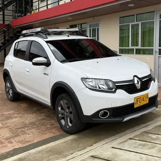 Renault Sandero Stepway 2017 1.6 Night & Day