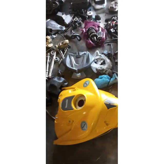Repuestos Usados De Moto Benelli Trek 1130