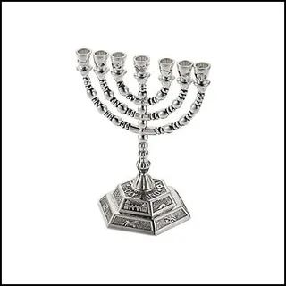Holy Land Gifts 4338, Menorá, 12 Tribus, Chapada En Plata Holy Land Gifts 4338, Menorá, 12 Tribus, Chapada En Plata