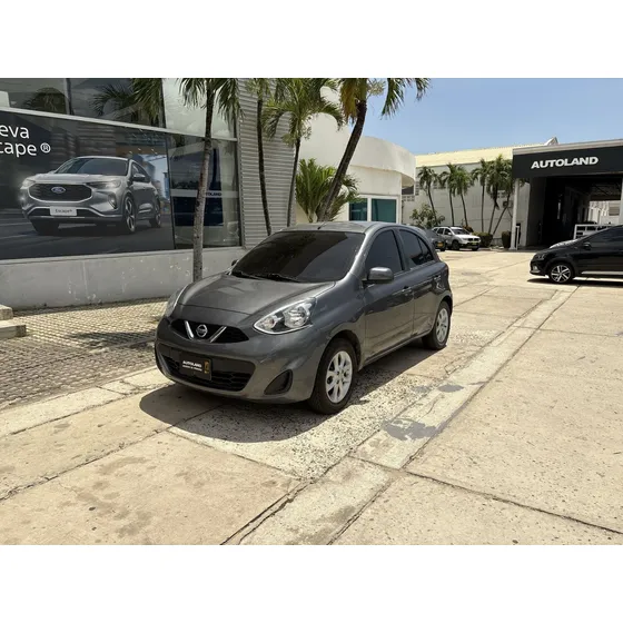 Nissan March 1.6 Sense
