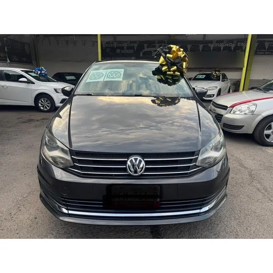 Volkswagen Vento 1.6 Confortline Mt