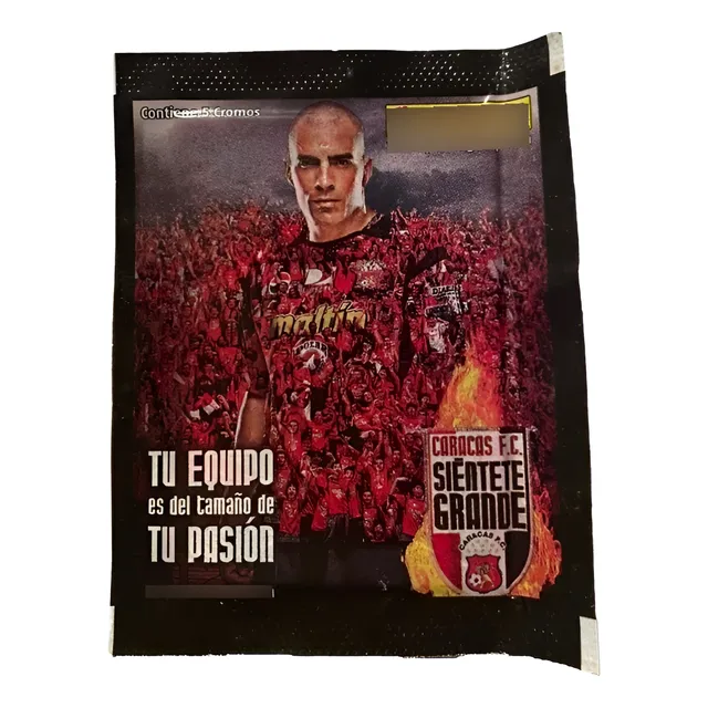 8 Sobres De Barajitas Panini Caracas Fc Siéntete Grande