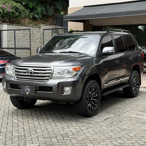 Toyota Land Cruiser 2014 4.5 Lc200 Diésel