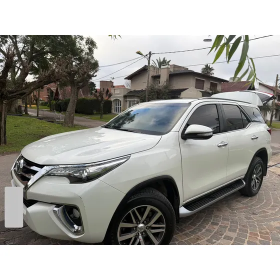 Toyota Hilux Sw4 2.8 Srx 177cv 4x4 7as At