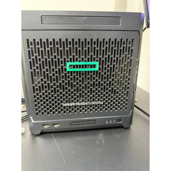 Servidor Hpe Iss Microserver Gen10 Amd X3216 (dual Core) 8gb