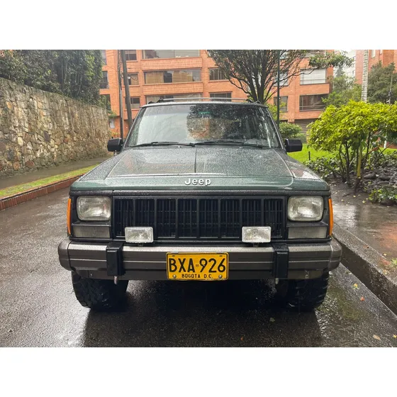 Jeep Cherokee 4.0 Laredo