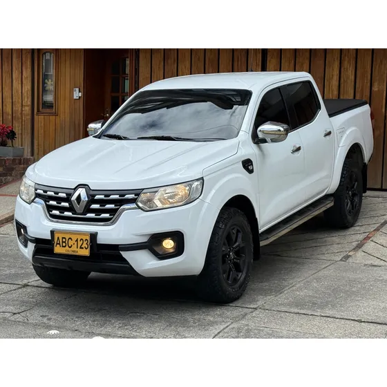 Renault Alaskan 2.5 Intens