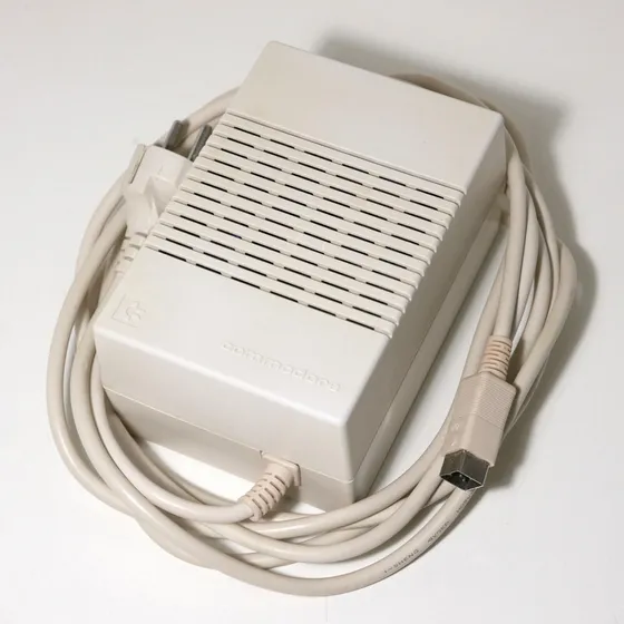 Commodore Amiga 1200 Fuente  Original 110v. Nueva Leer Descr