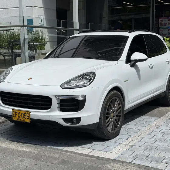 Porsche Cayenne 2017 3.0 S E-hybrid