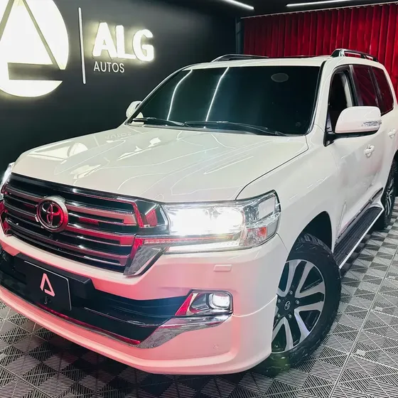 Toyota Land Cruiser 2017 4.5 Imperial Fl Lc200