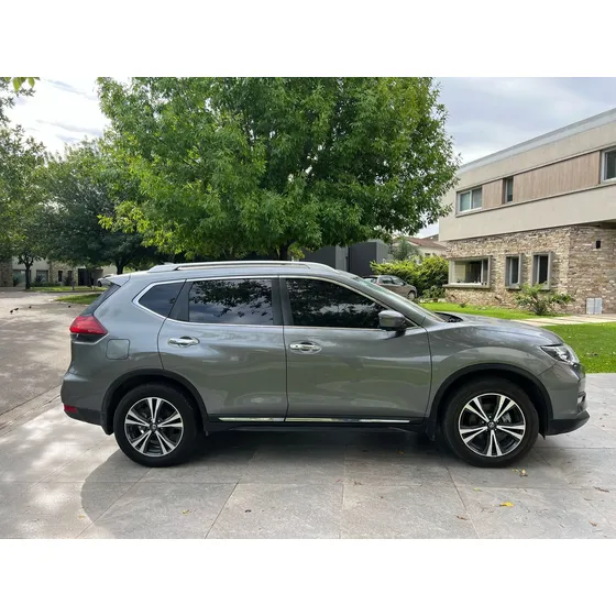 Nissan X-trail 2.5 Exclusive Cvt Xtronic