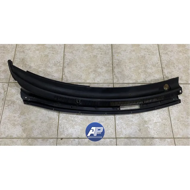 Rejilla Parabrisa Derecho Chevrolet Spark