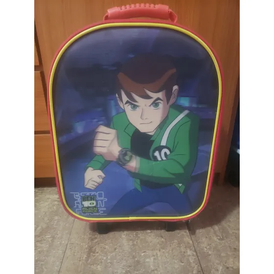 Maleta Mediana De Ben10