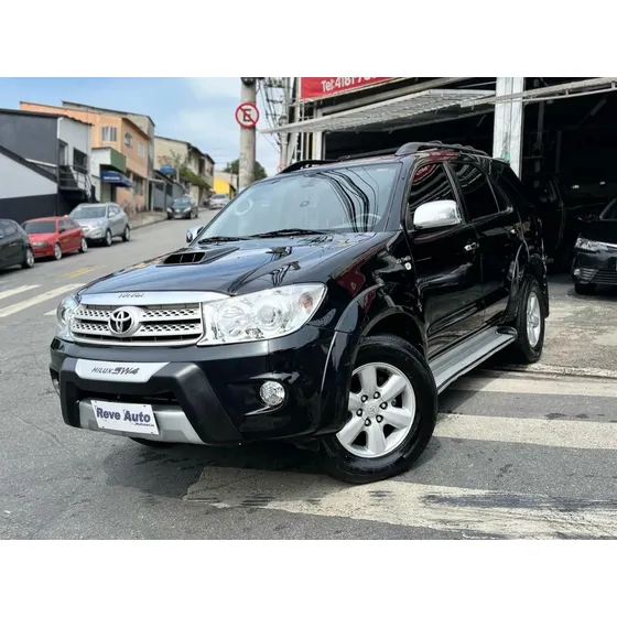 Toyota Hilux Sw4 3.0 Srv 4x4 7 Lugares 16v Turbo Intercooler