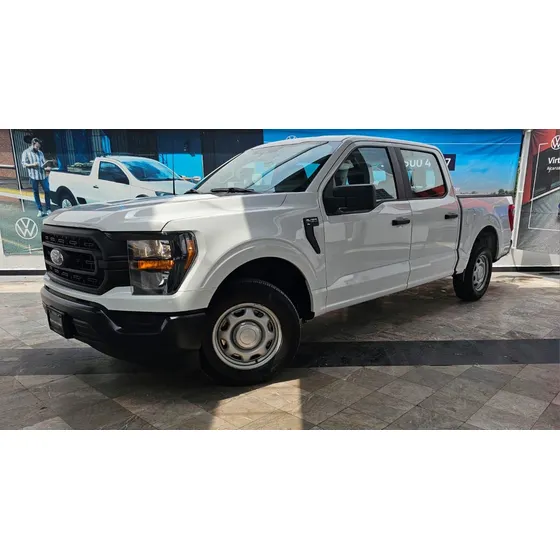 Ford F-150 3.3 Xl Doble Cabina V6 4x2 At
