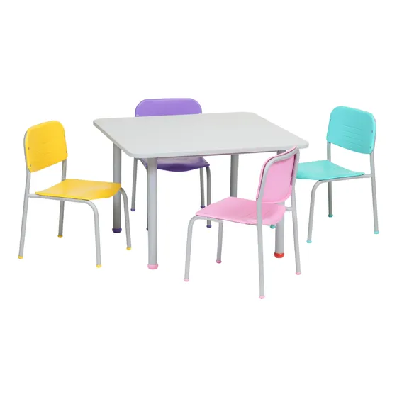 Combo Infantil Mesa Mas 4 Sillas Piccolo Recreativo Juego