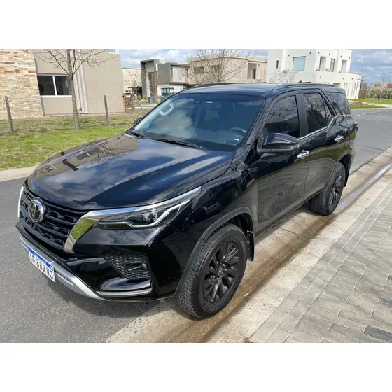 Toyota Hilux Sw4 2.8 Srx 177cv 4x4 7as At