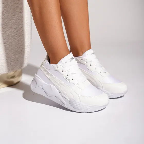 Zapatillas De Mujer Livianas Comodas Moda Nami 