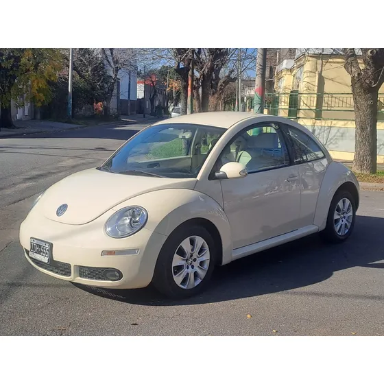 Volkswagen Beetle Luxury