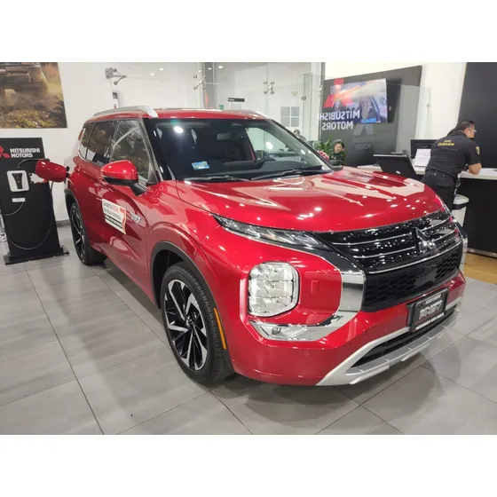 Mitsubishi Outlander Limited