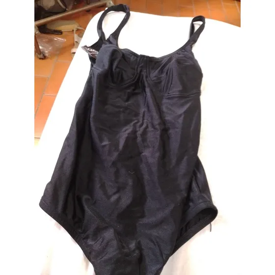 Traje De Baño Nuevo Talla M Color Negro