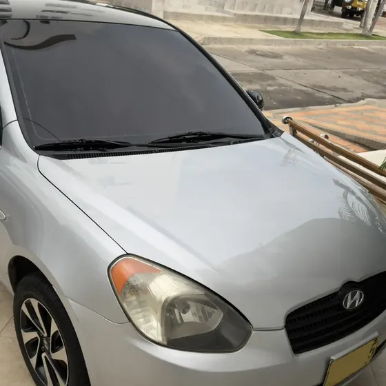 Hyundai Accent 2008 1.4 Gls 4 P