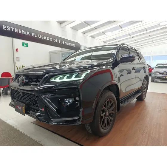 Toyota Fortuner 2.8 Gr