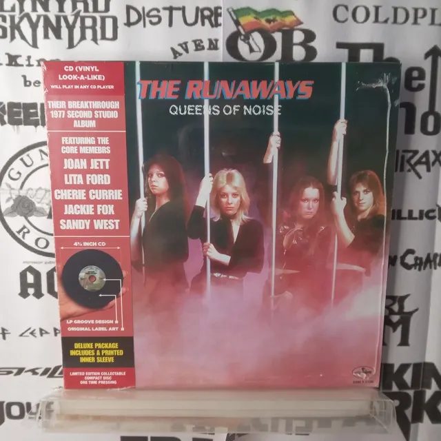 The Runaways - Queens Of Noise Cd Deluxe Package Importado