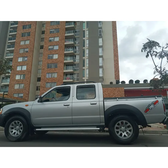 Nissan D22 Np 300