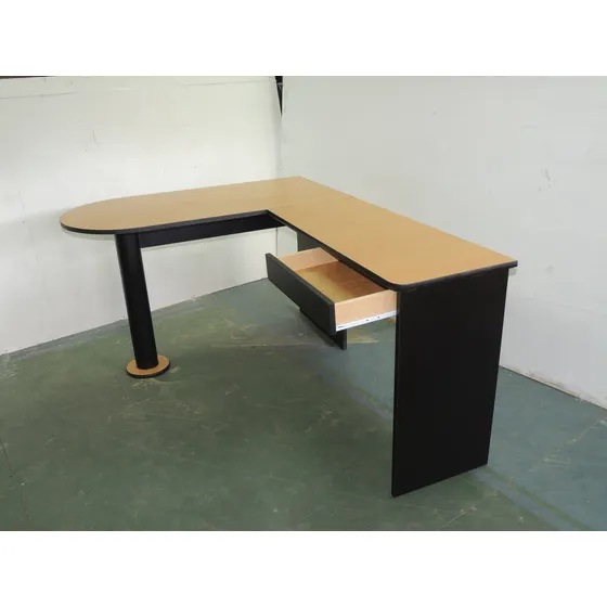 Escritorio Con Ala 1.20x1.60x75 Con 1 Gaveta Gris Claro