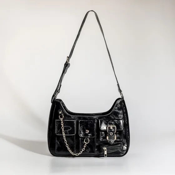 Cartera Mujer Eco Cuero Con Bolsillos Cadena Y Correa Color Negro Correa De Hombro Negro
