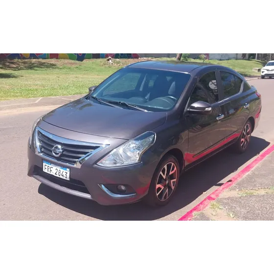 Nissan Versa 1.6 Exclusive At
