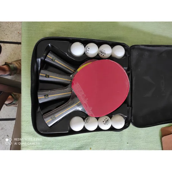 Juego De Raquetas De Ping Pong ,son 4 Raquetas Y 8 Pelotas